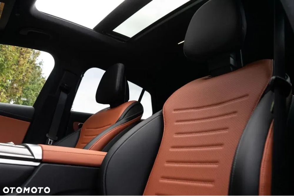 Mercedes-Benz GLC 200 d 4Matic 9G-TRONIC Edition Avantgarde - 14