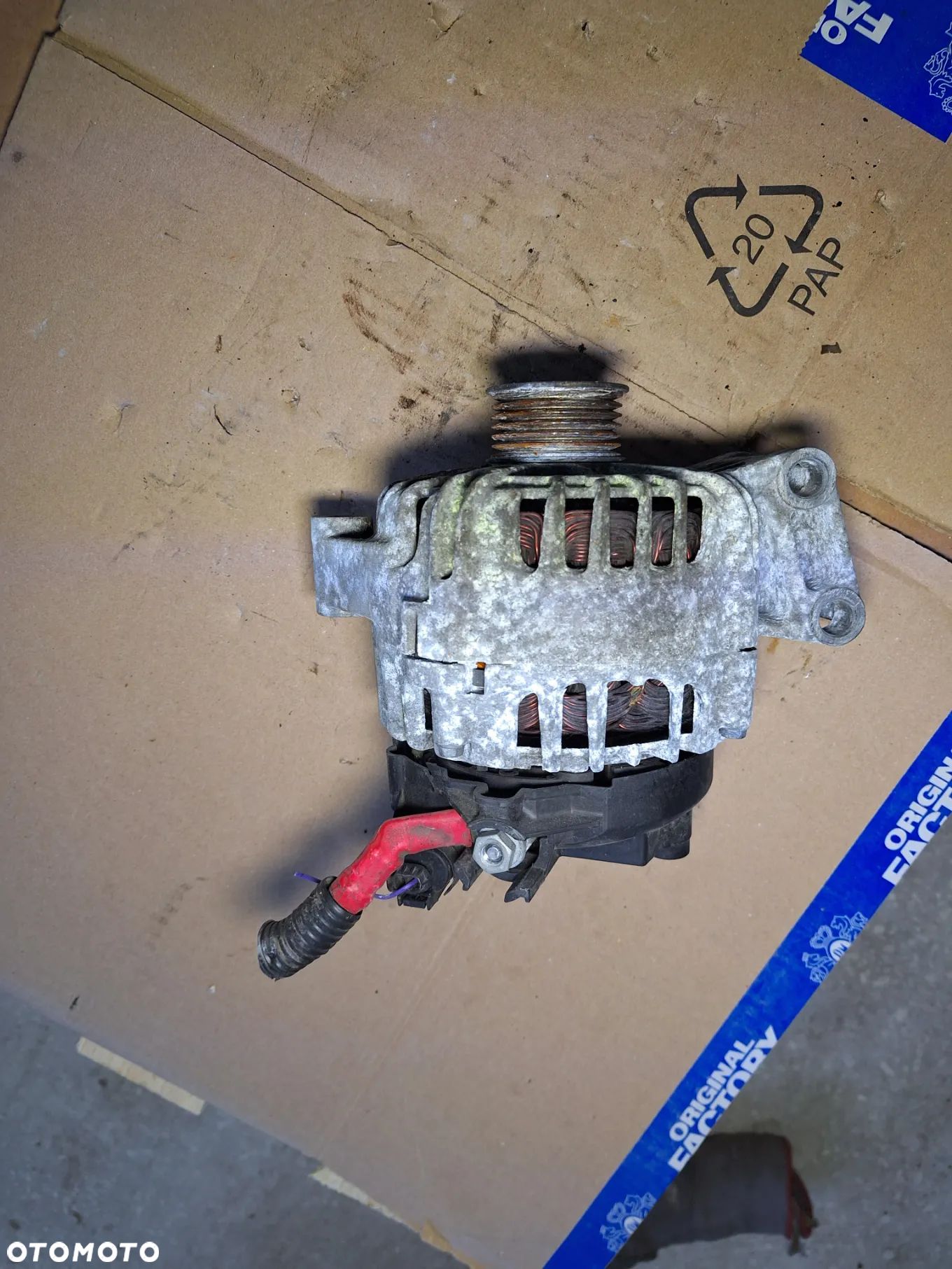 Ford Fiesta MK7 Fokus MK3 1.6 alternator Valeo 120A AV6N-10300-HA - 1