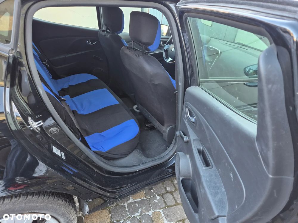 Renault Clio 1.2 16V 75 Life - 13