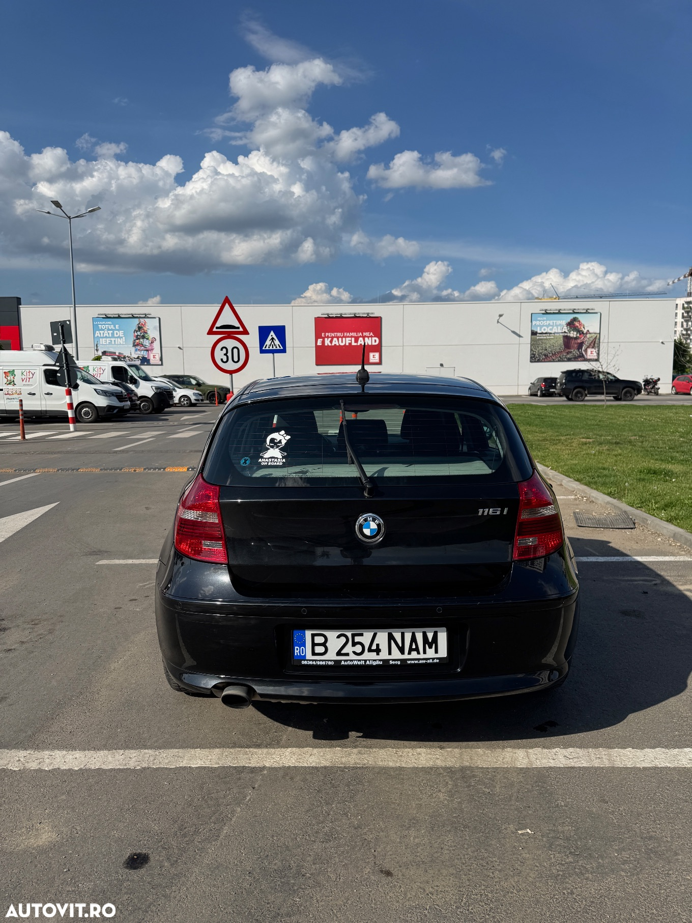 BMW Seria 1 116i - 4