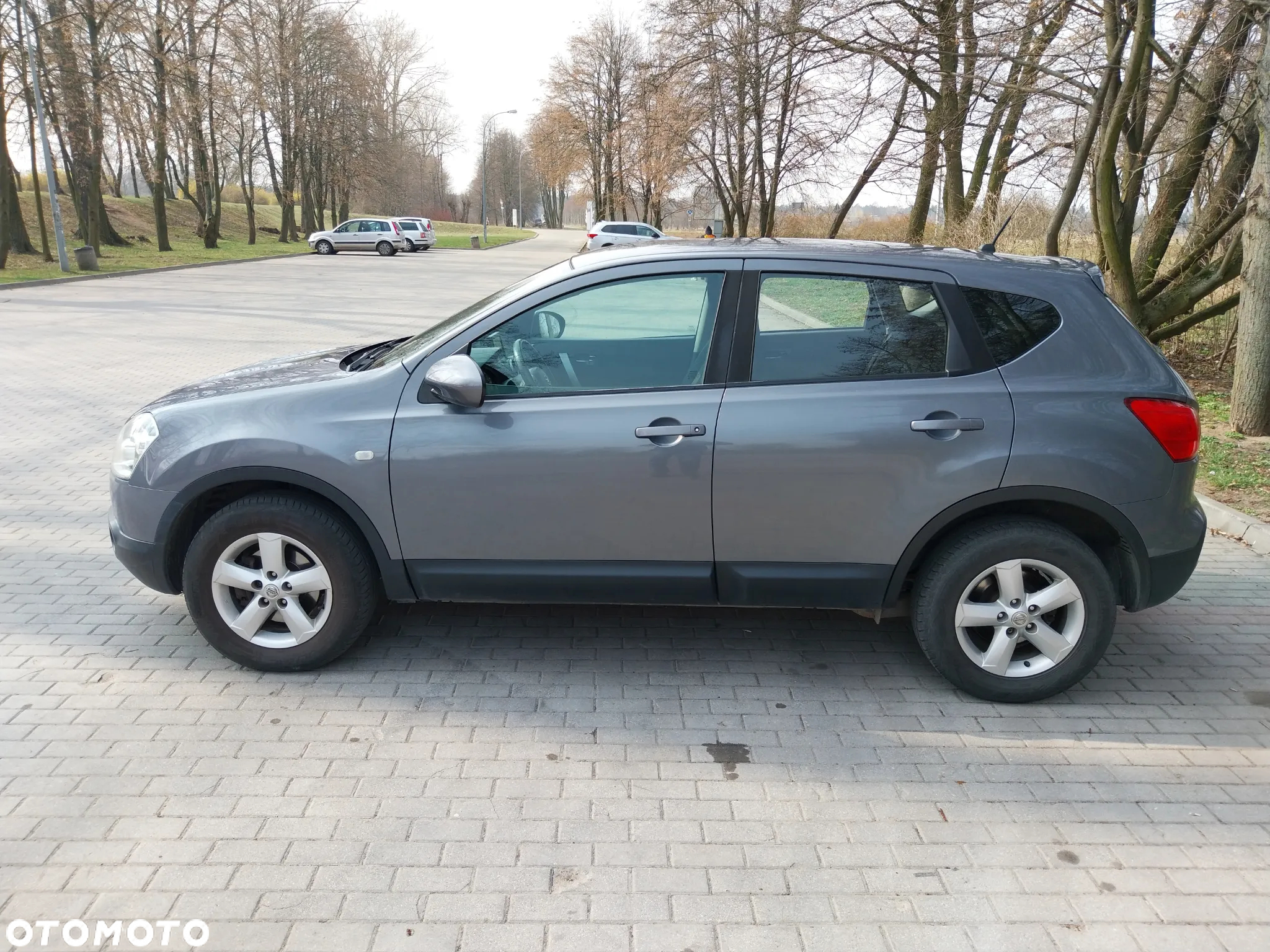 Nissan Qashqai 2.0 dCi DPF tekna - 2