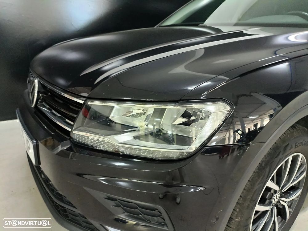 VW Tiguan 1.5 TSI Confortline - 4