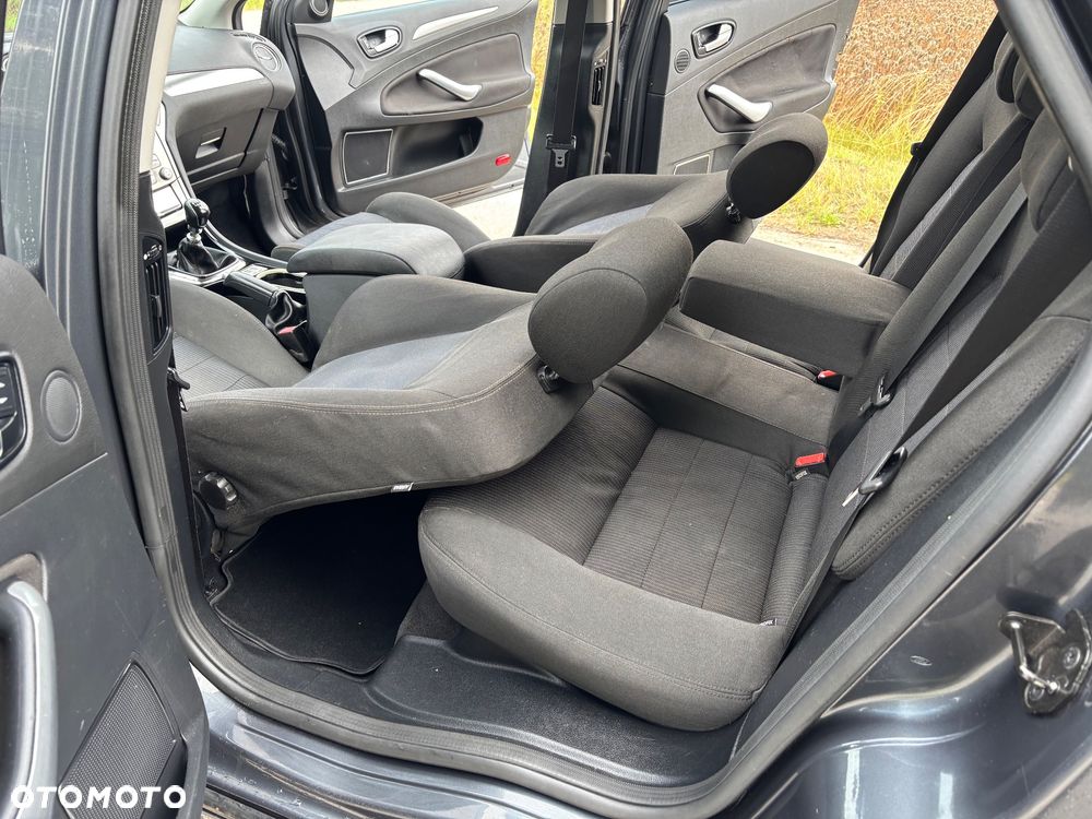 Ford Mondeo 2.0 TDCi Business Edition - 17