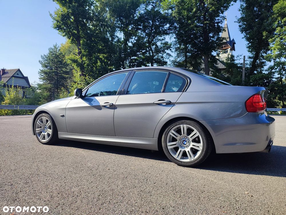 BMW Seria 3 320i Edition Sport - 6