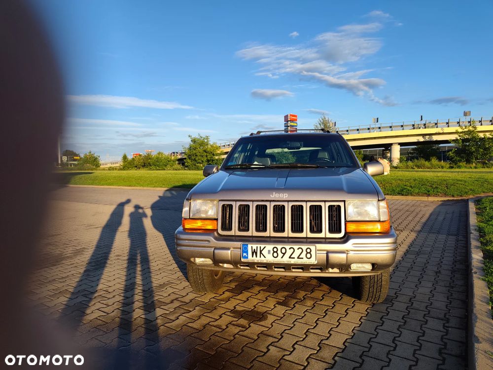 Jeep Grand Cherokee - 4