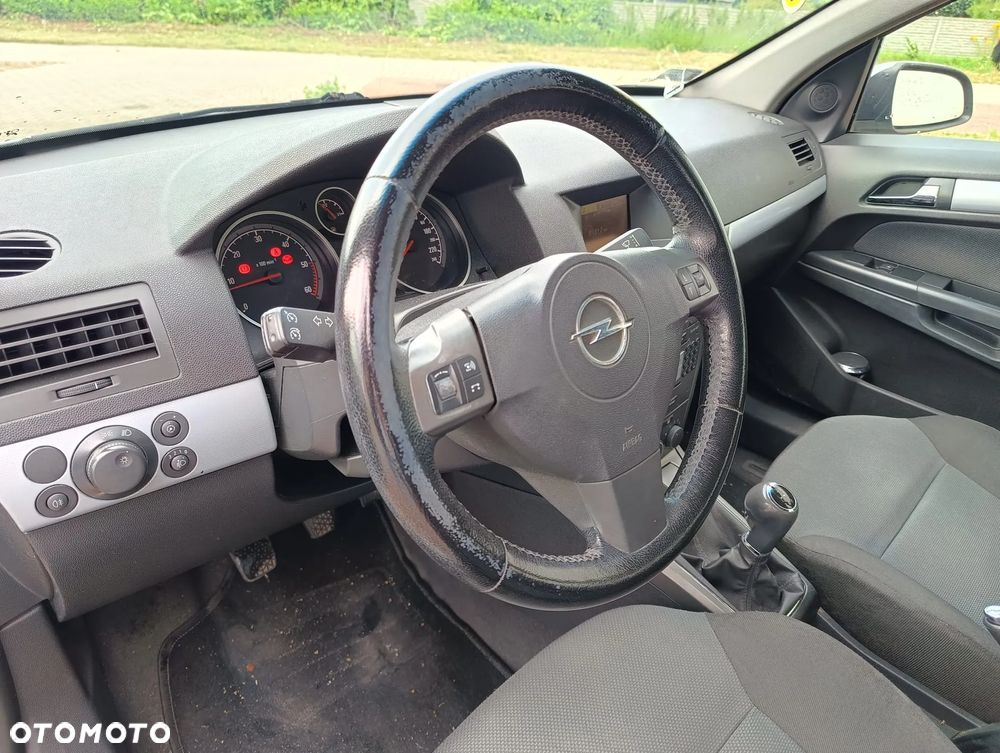 Opel Astra 1.7 CDTI - 18
