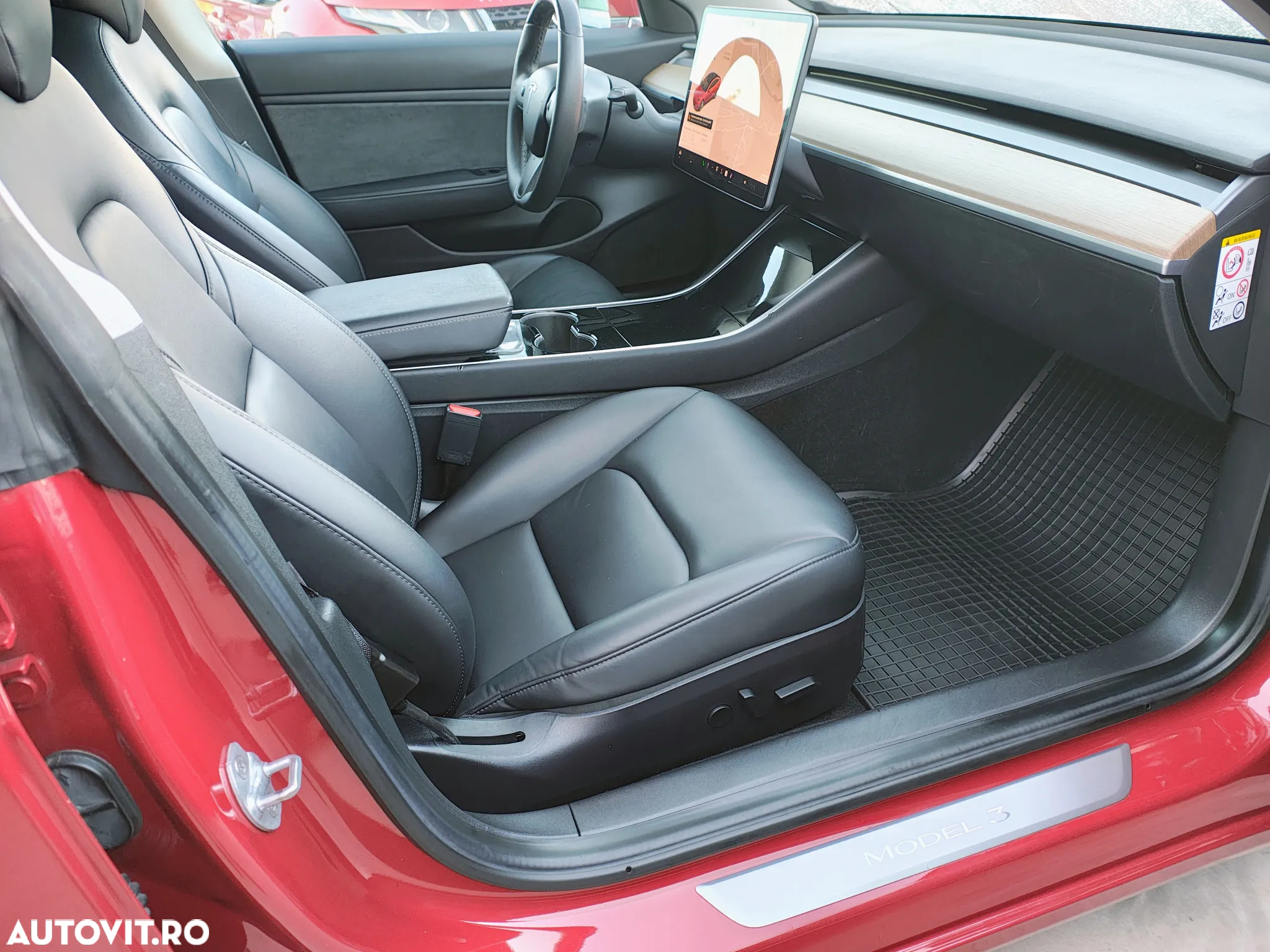 Tesla Model 3 Standard Reichweite Plus Hinterradantrieb - 13