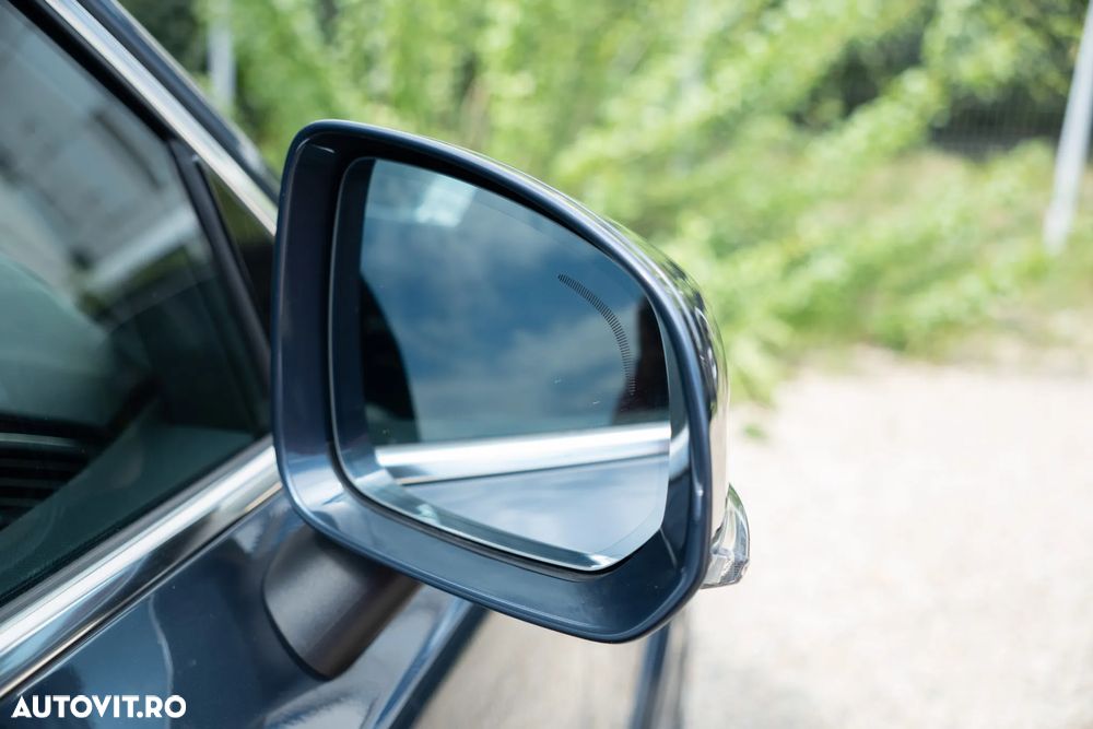 Volvo XC 90 T8 AWD Recharge Geartronic Inscription Edition - 9