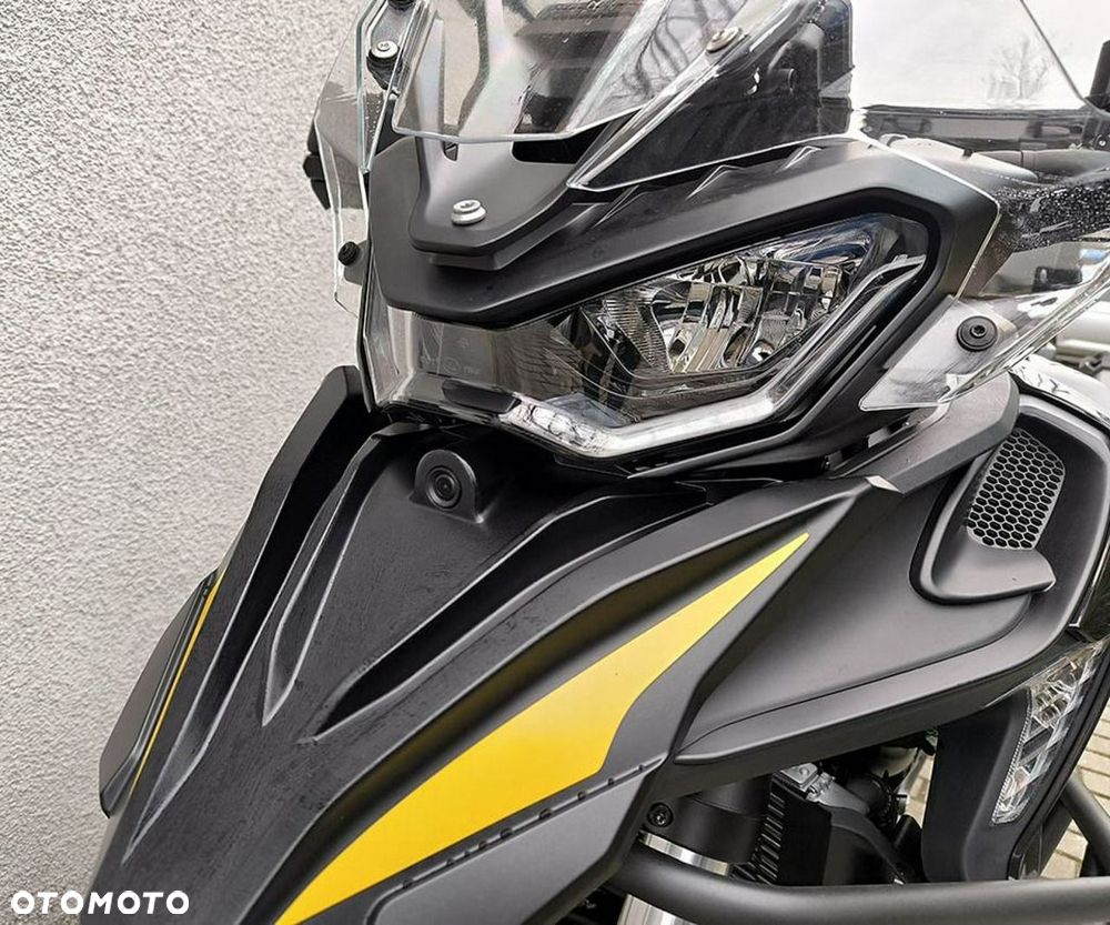 QJMOTOR SRT900SX - 19