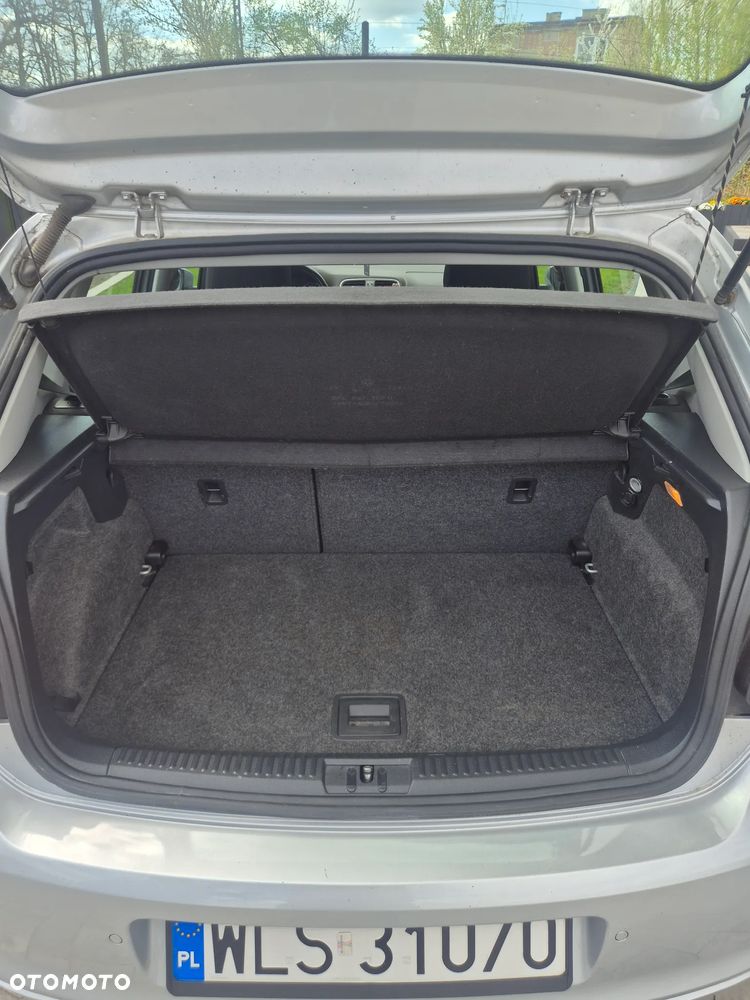 Volkswagen Polo 1.6 TDI Highline - 21