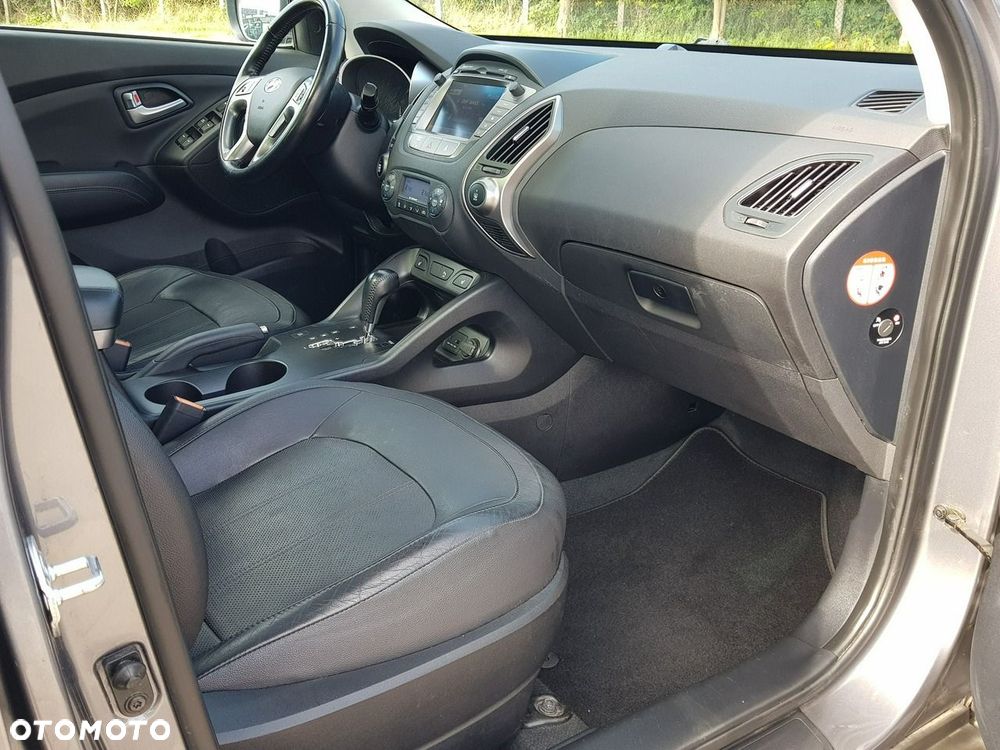 Hyundai ix35 2.0 CRDi 4WD Automatik Premium - 14