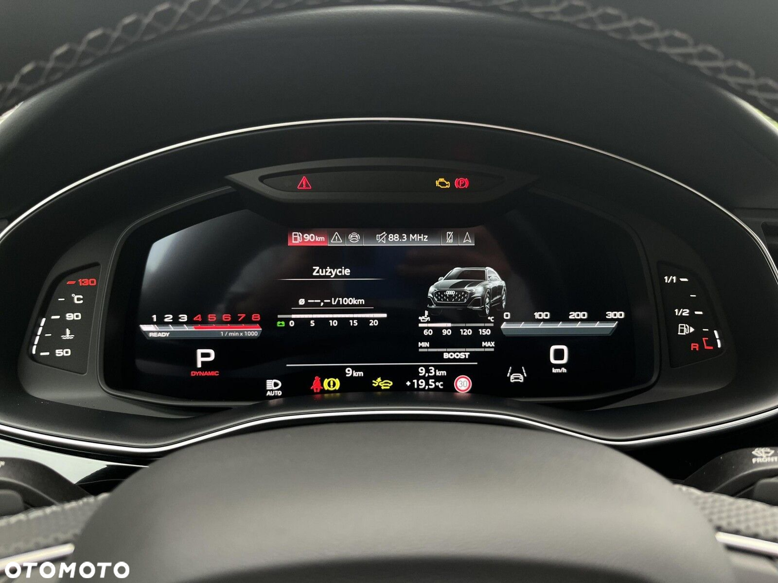Audi SQ8 - 32