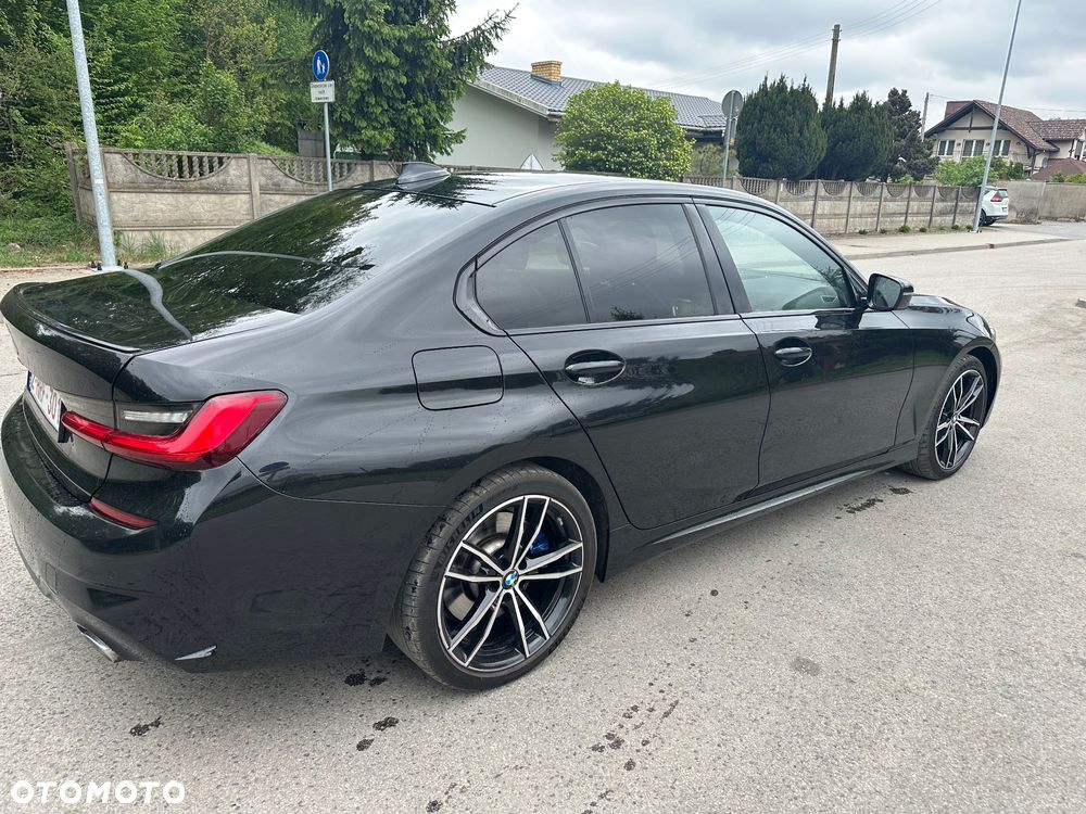 BMW Seria 3 330e M Sport - 8