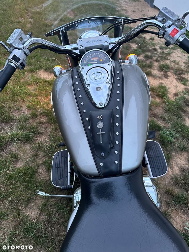 Honda VTX - 12