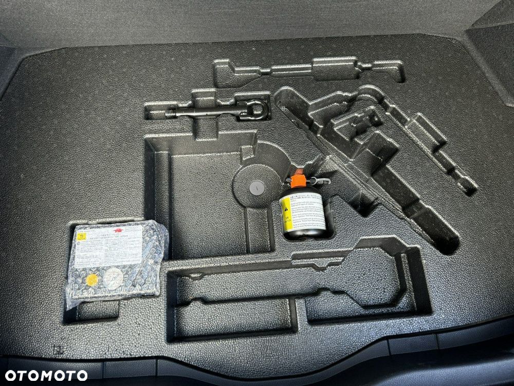 Toyota C-HR - 39