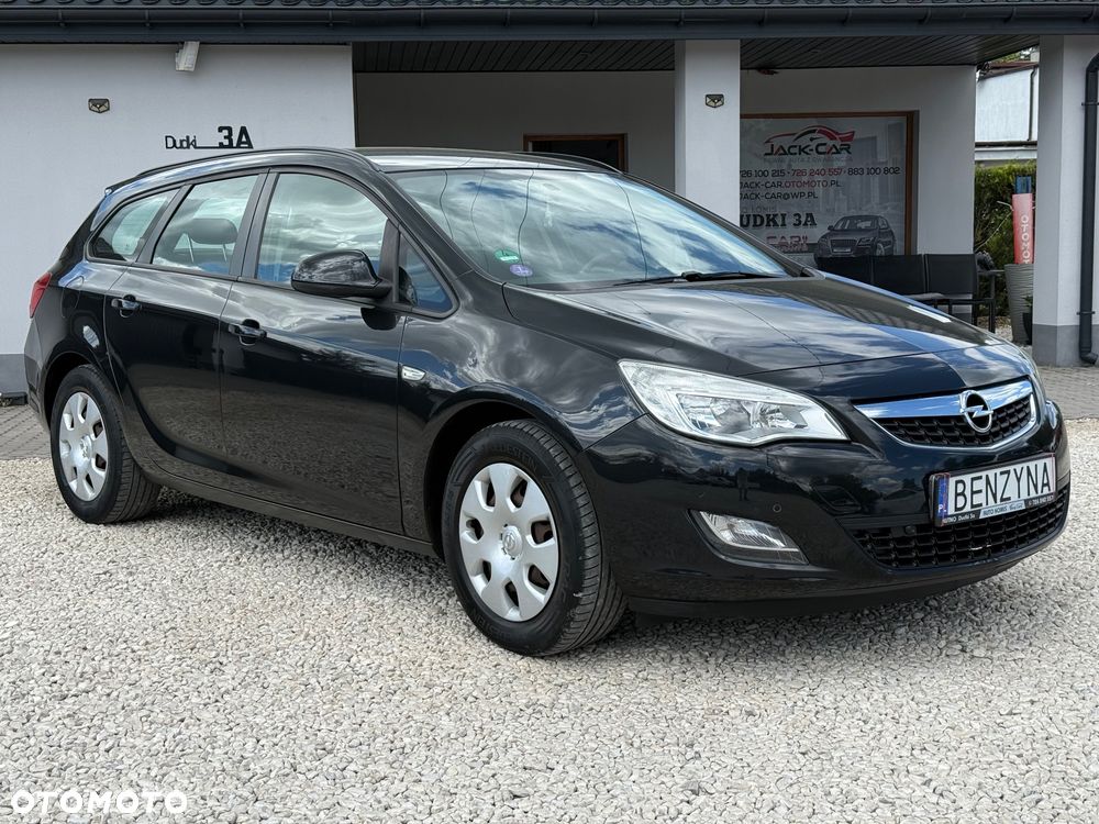 Opel Astra 1.4 T Cosmo - 5