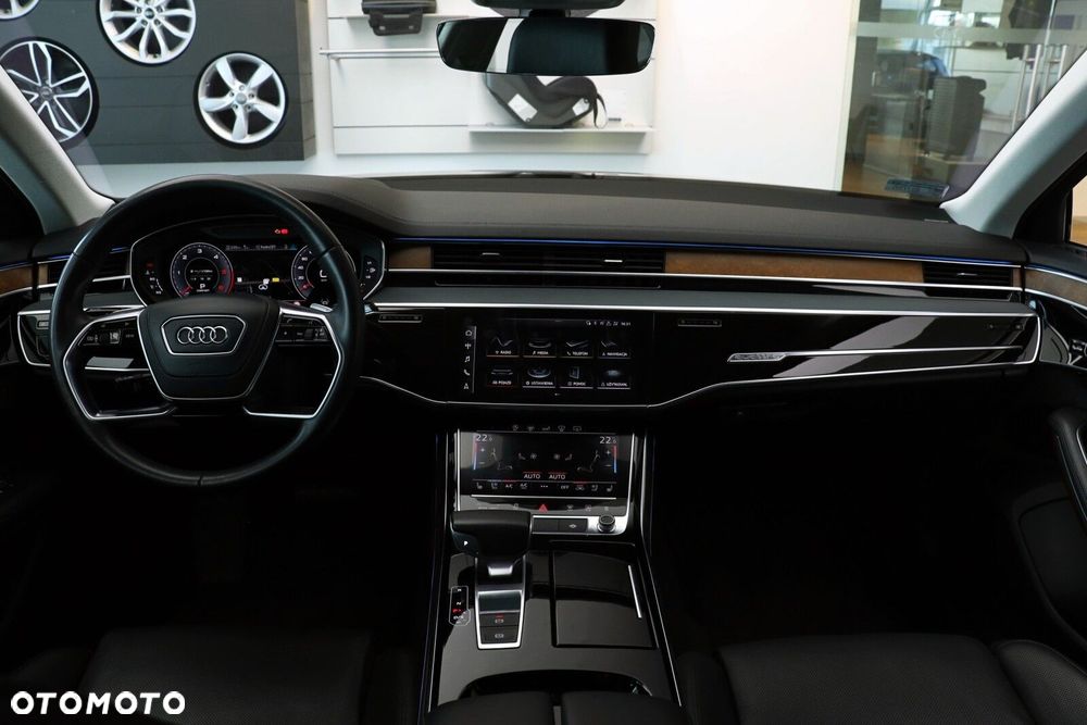 Audi A8 - 23