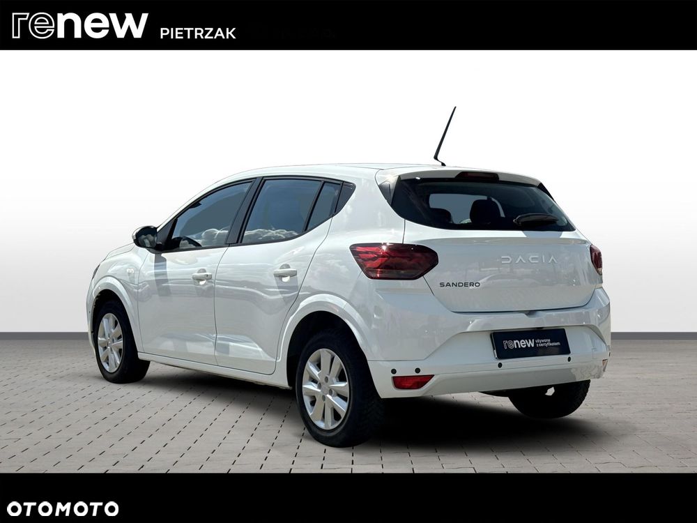Dacia Sandero - 4