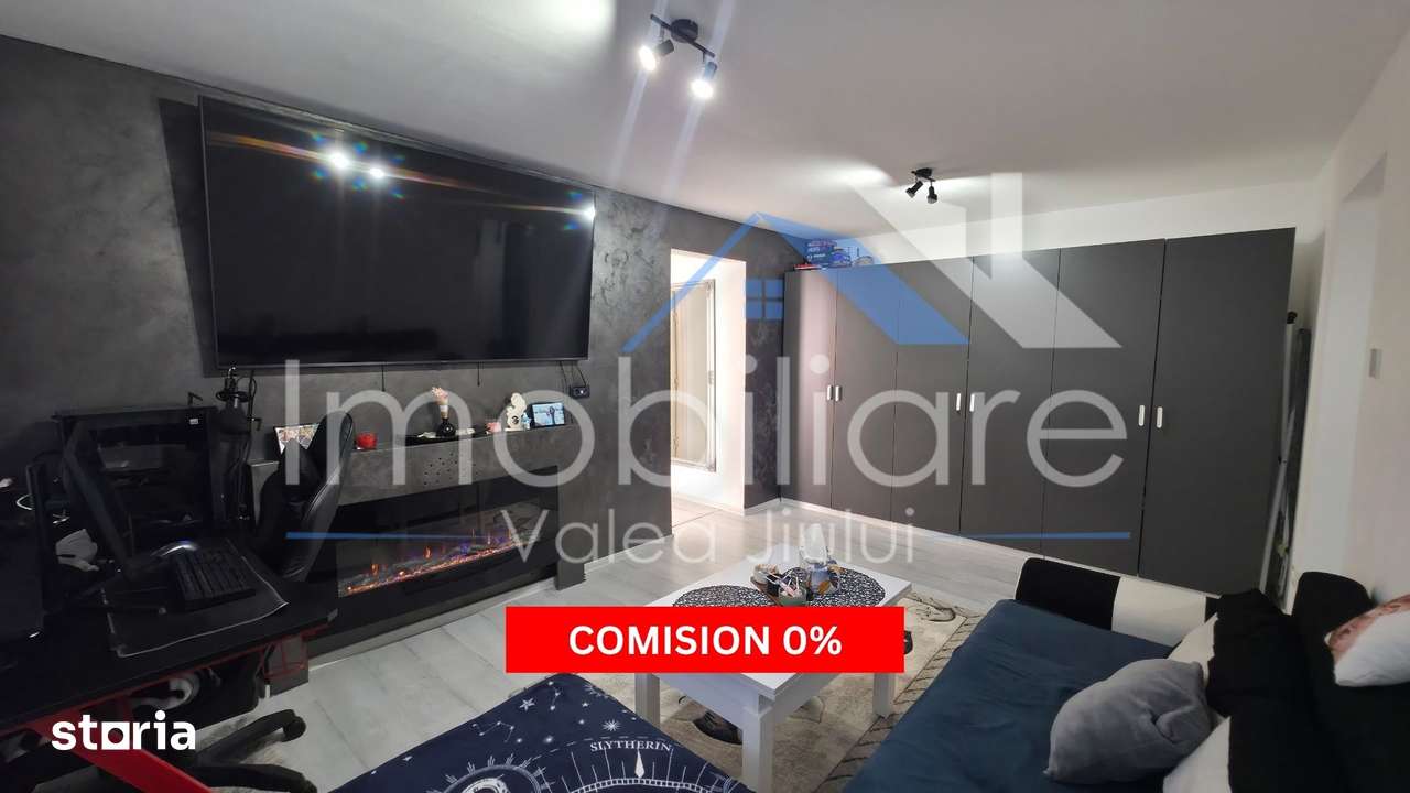 Apartament 2 camere - Lupeni, Str. Parangului, 55 mp, Renovat in 2025 — fotografia 1