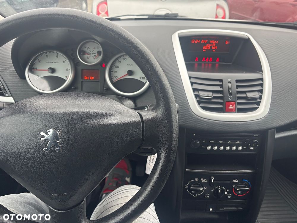 Peugeot 207 95 VTi Urban Move - 14