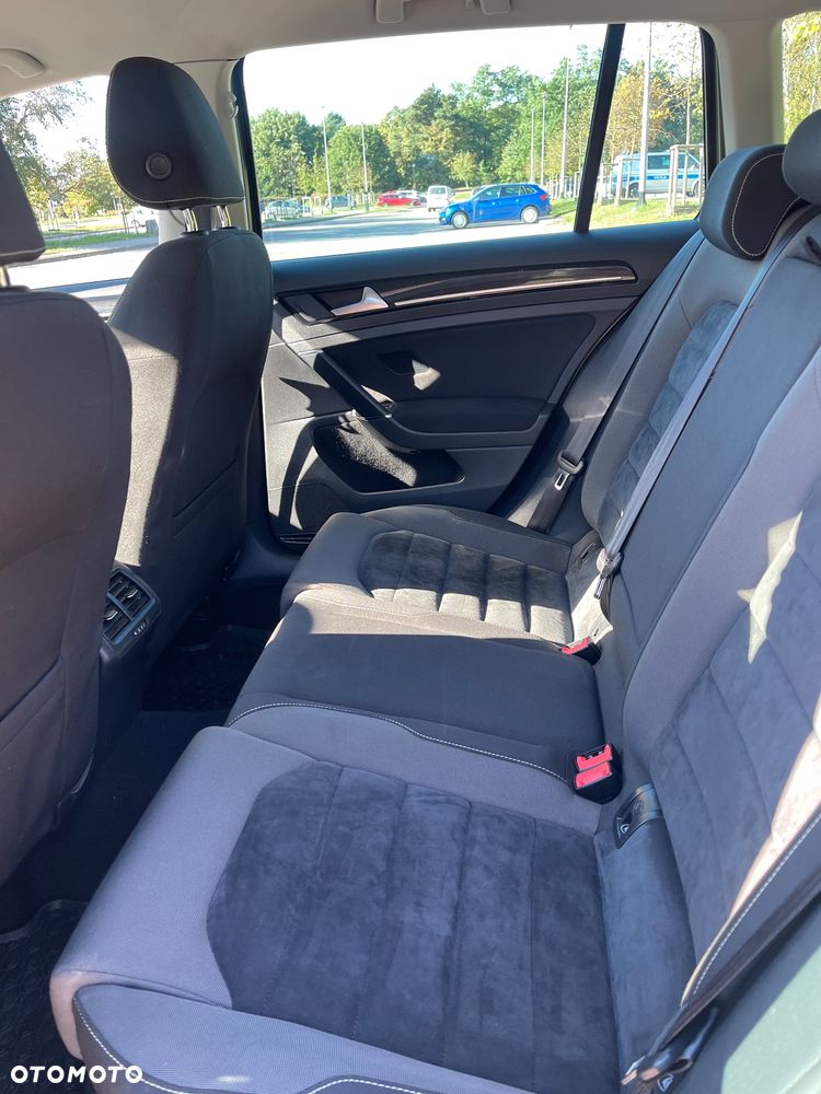 Volkswagen Golf 1.4 TSI BMT Highline - 9