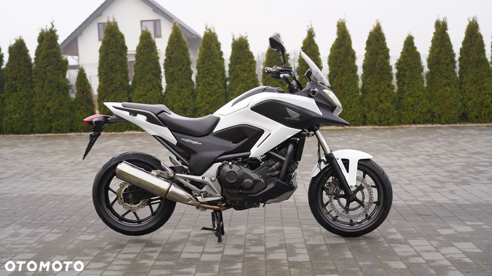 Honda NC - 6
