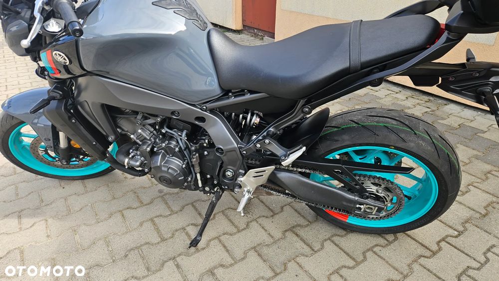 Yamaha MT - 16