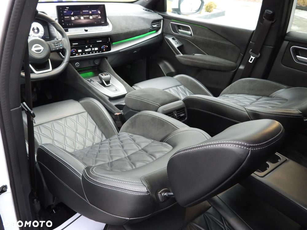 Nissan Qashqai 1.3 DIG-T MHEV Xtronic Tekna+ - 27