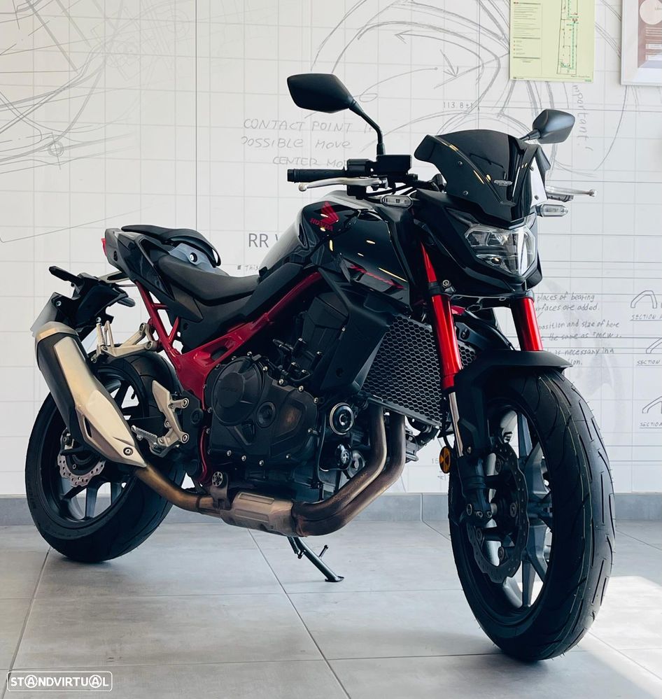 Honda Hornet 750 - 1