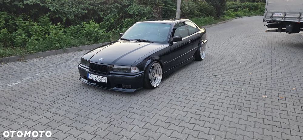 BMW Seria 3 - 25