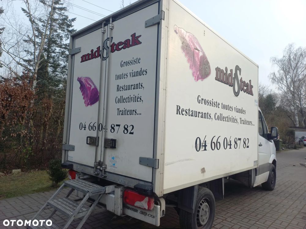 Mercedes-Benz Sprinter - 5