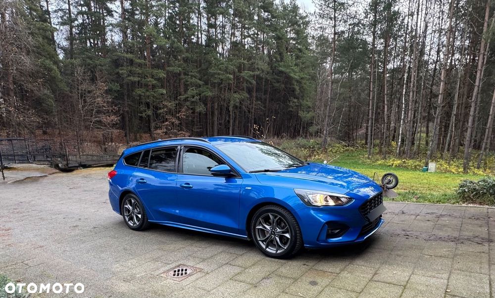 Ford Focus 1.5 EcoBoost ST-Line - 9