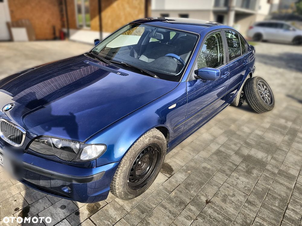 BMW Seria 3 318i - 9