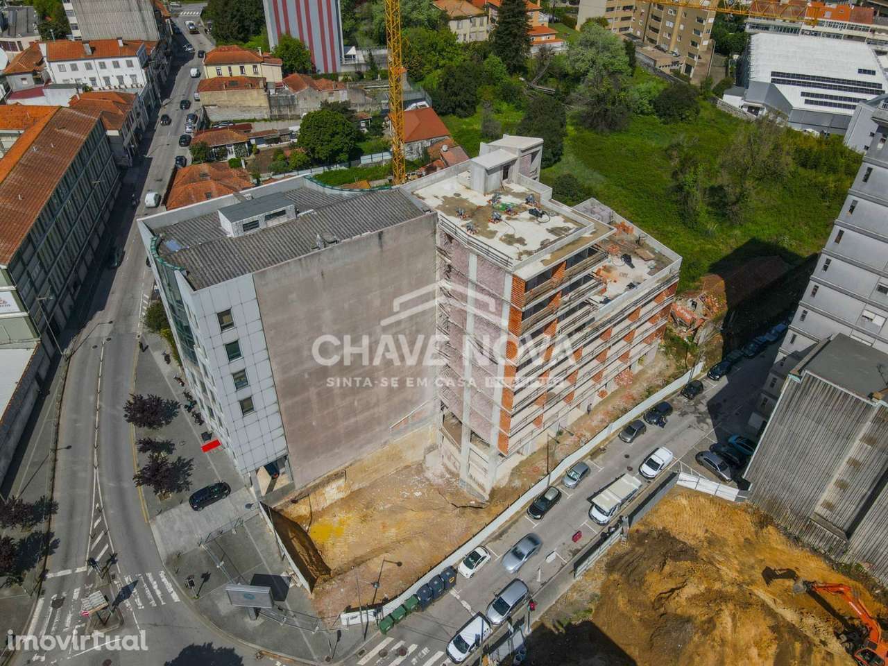 T2 Novo c/ Lugar de Garagem em Mafamude (Centro de Gaia) - Grande imagem: 2/28