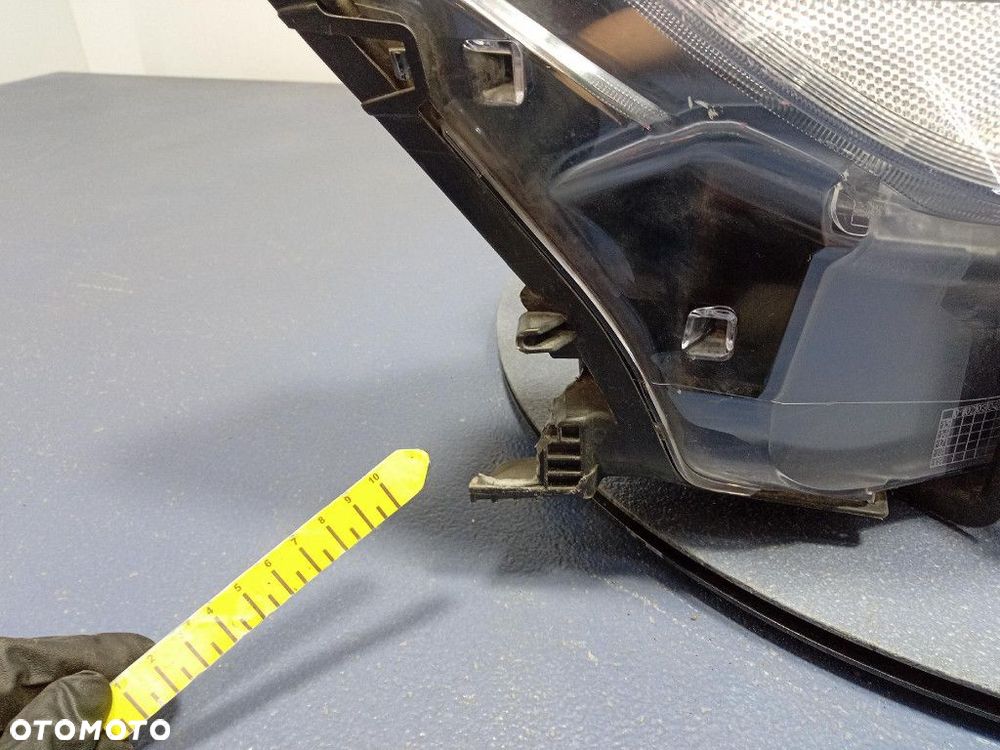 MASERATI LEVANTE REFLEKTOR PRAWY PRZÓD LAMPA PRZEDNIA XENON LED 670034638 - 3