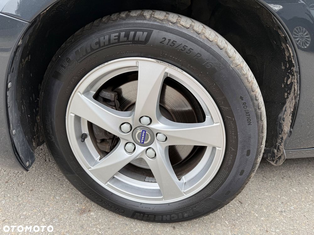 Volvo V60 D2 Momentum - 12