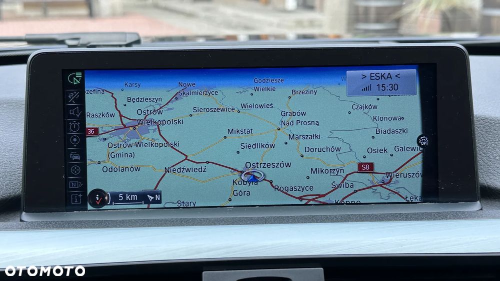 BMW Seria 3 318d - 25