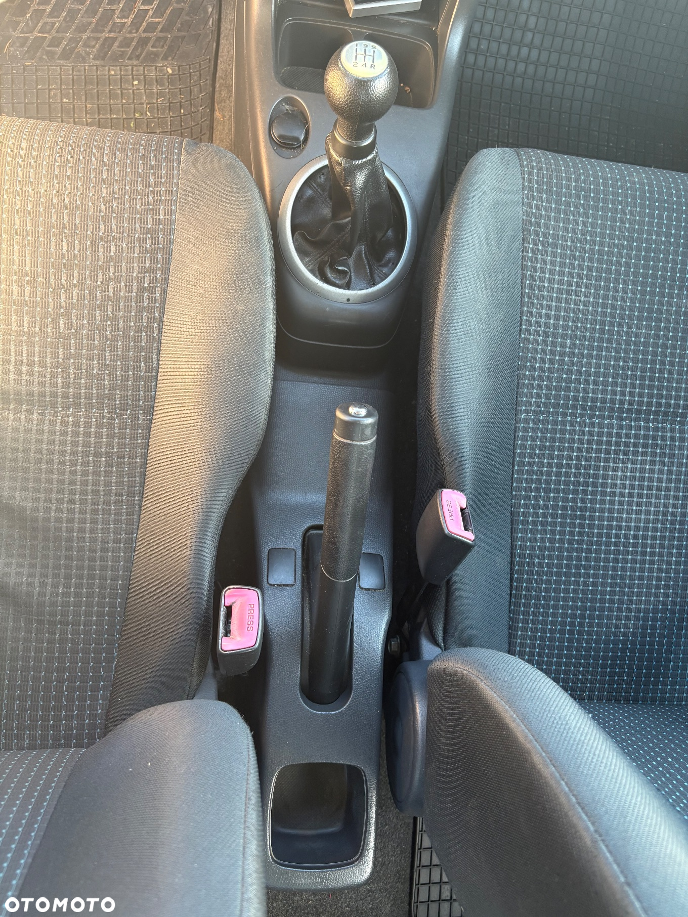 Suzuki Swift - 9