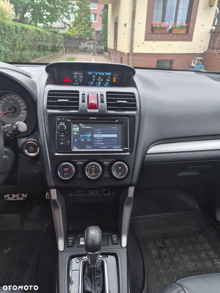 Subaru Forester 2.0XT Platinum Lineartronic - 15