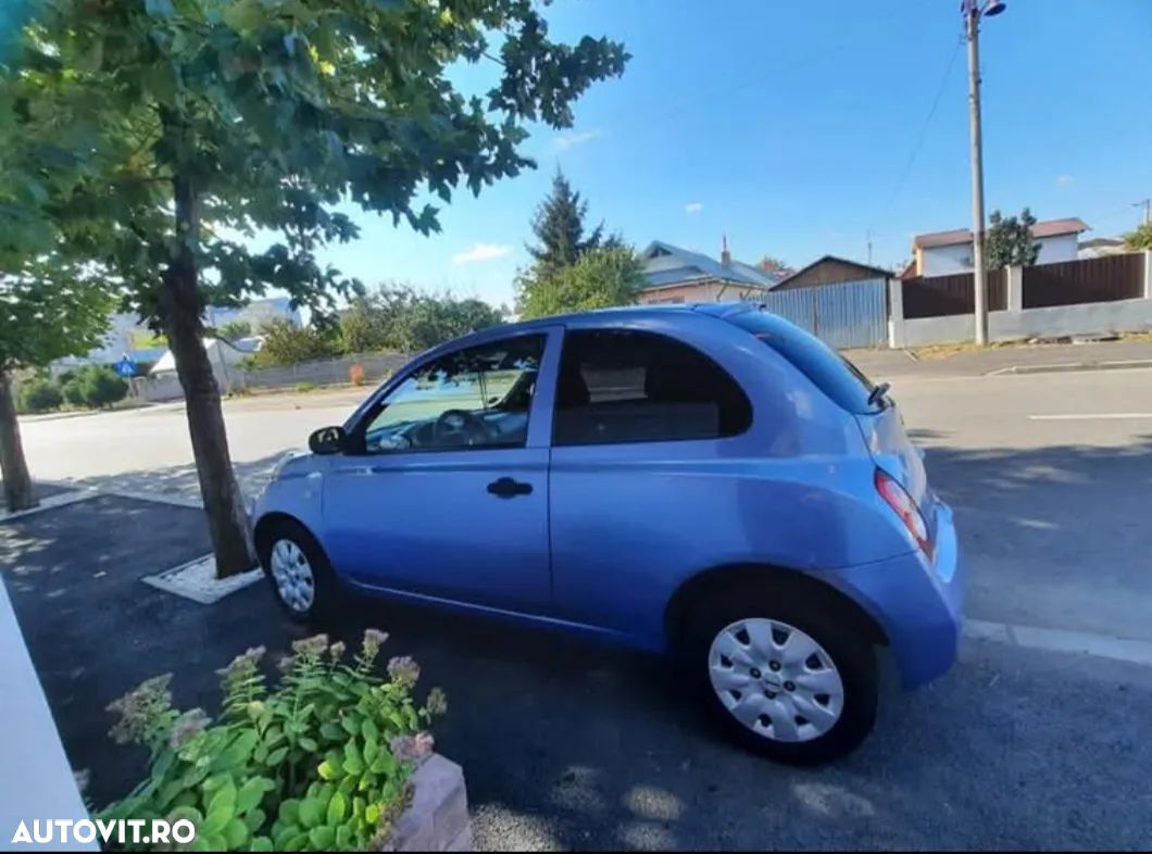 Nissan Micra - 1