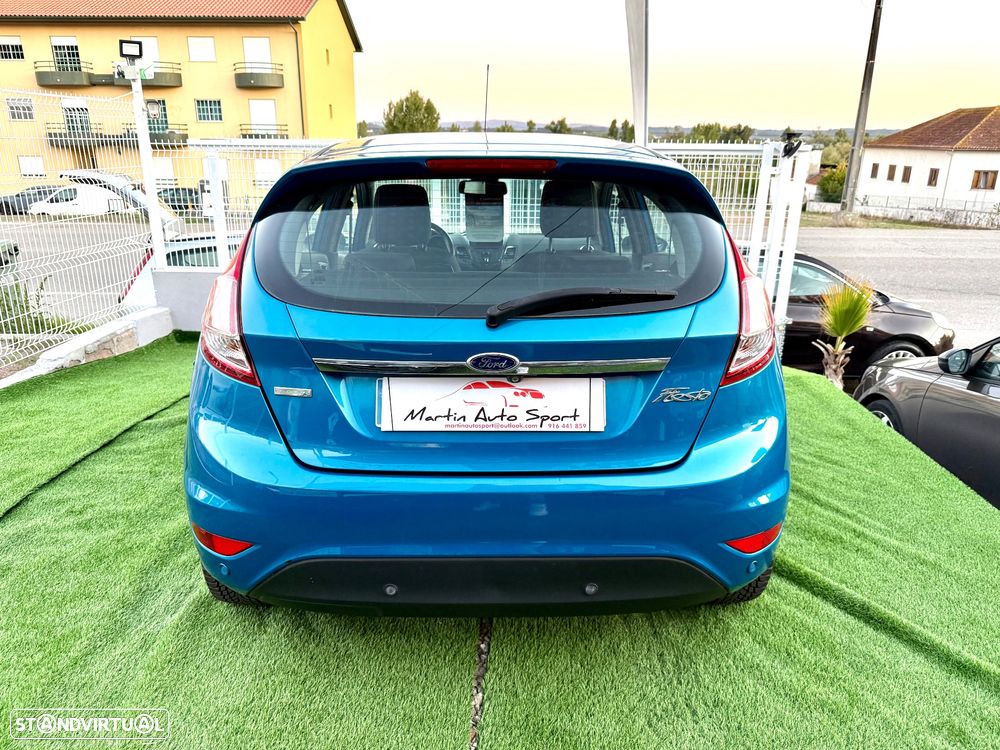 Ford Fiesta 1.0 EcoBoost Titanium - 2