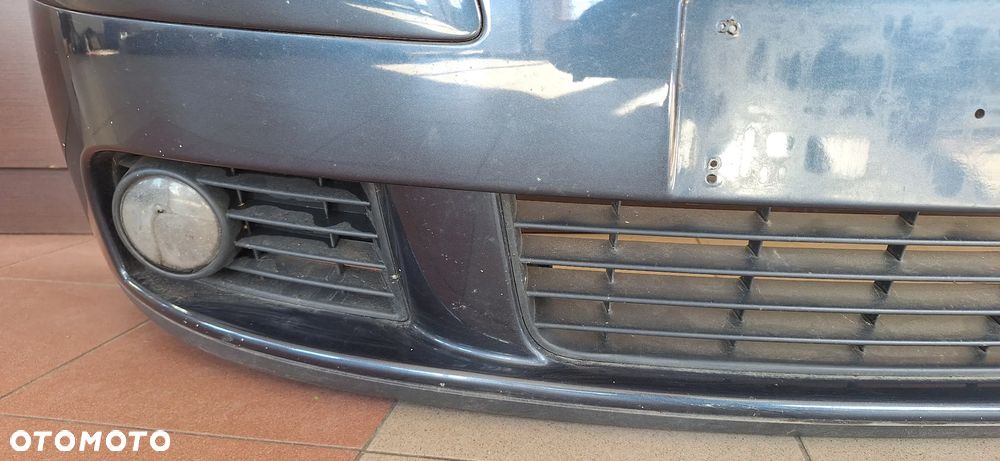 Volkswagen Golf V Zderzak Przód Przedni Kod Lakieru LC5F - 19