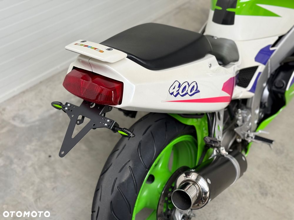 Kawasaki ZXR - 19