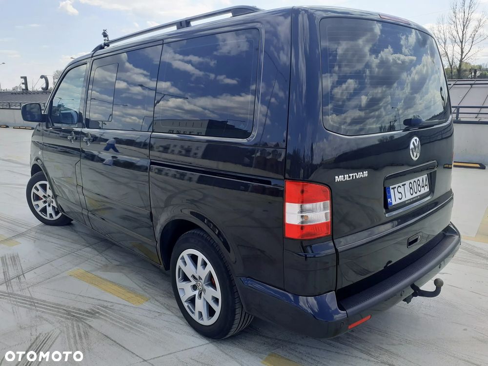 Volkswagen Multivan - 5