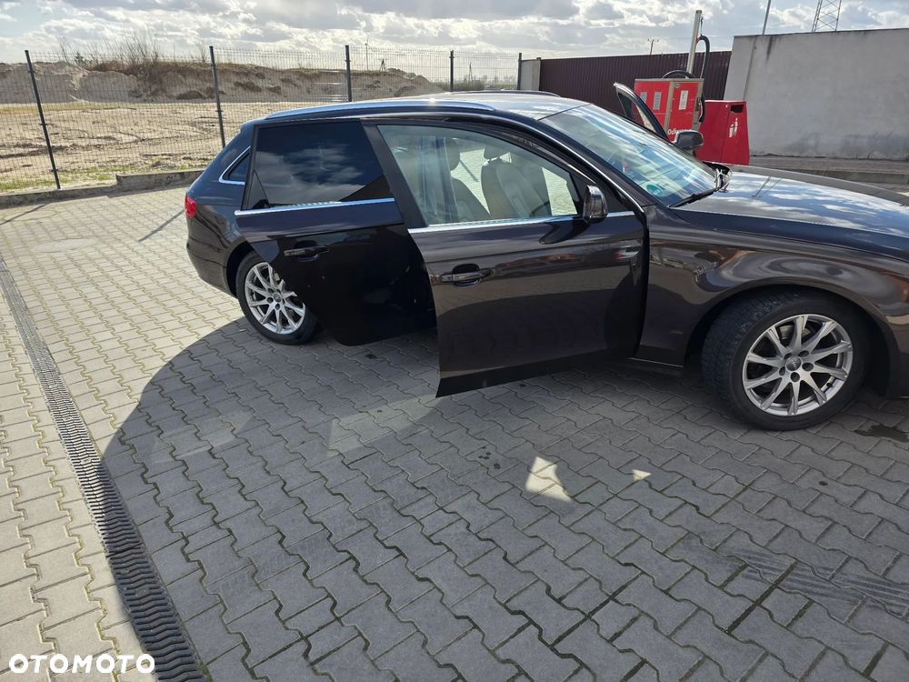 Audi A4 Avant 2.0 TDI - 23
