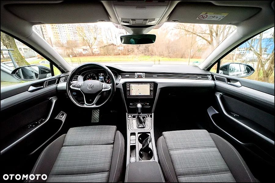 Volkswagen Passat - 7