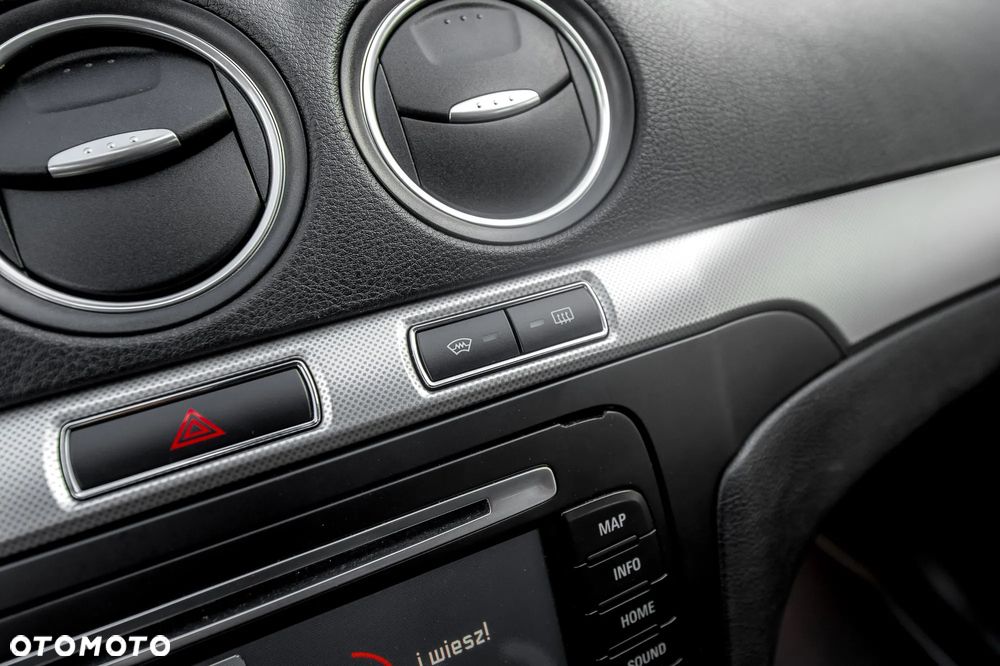 Ford S-Max 1.6 T Titanium - 25