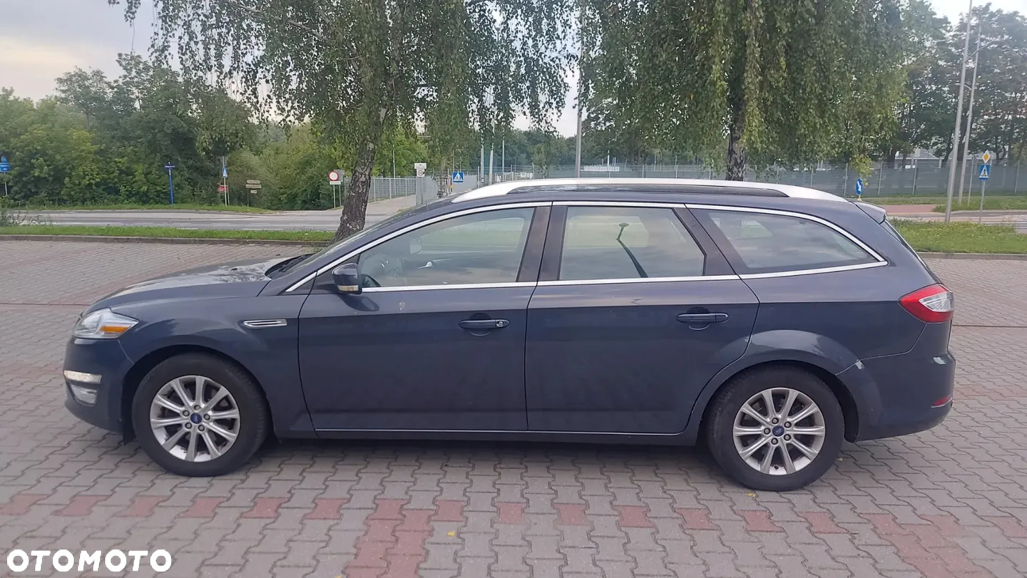 Ford Mondeo 1.6 T Platinium X Plus (Titanium) - 4