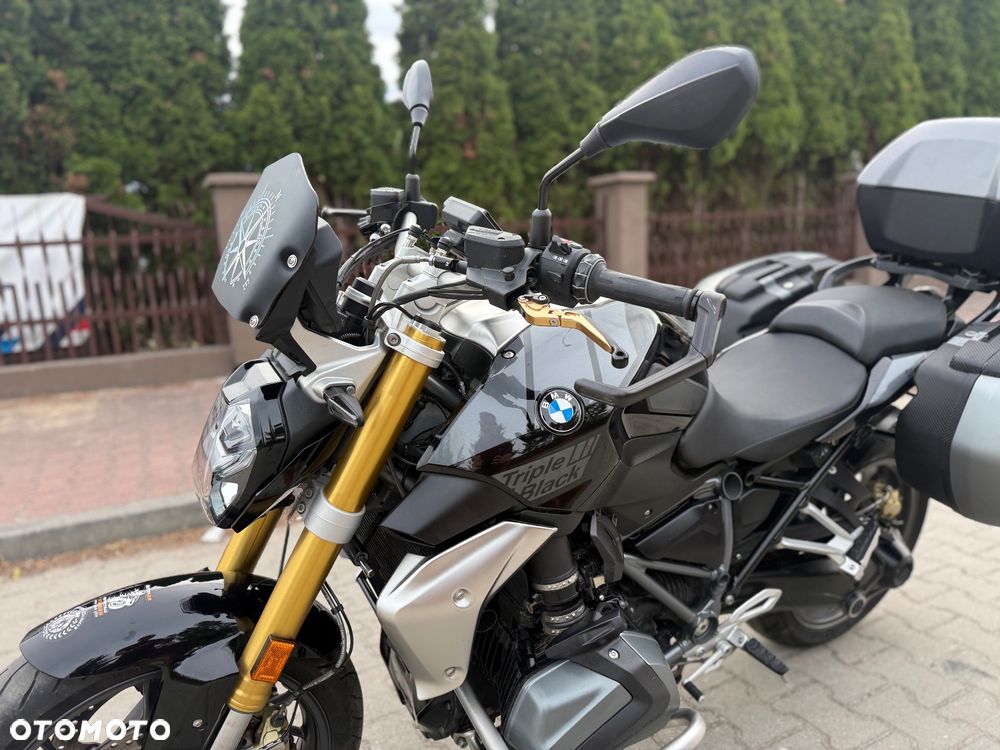 BMW R - 19