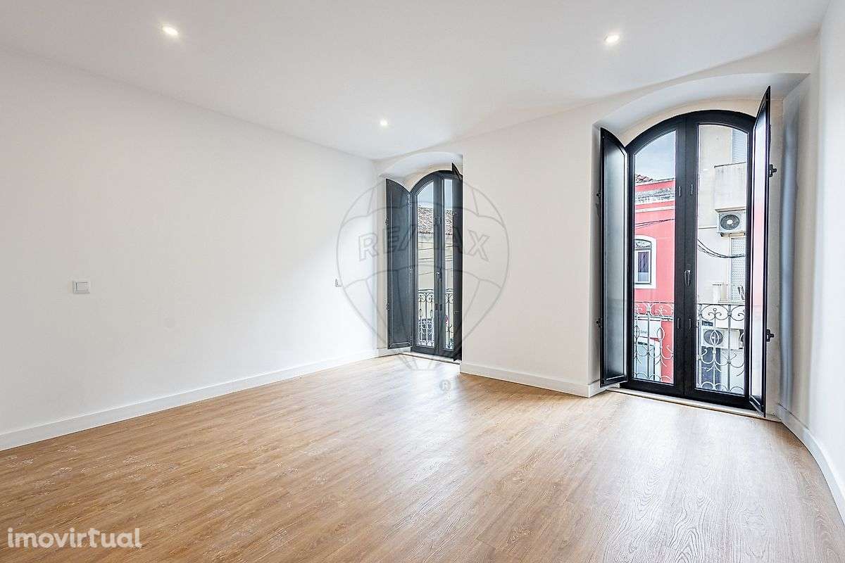 Moradia T2 para venda - Grande imagem: 3/23